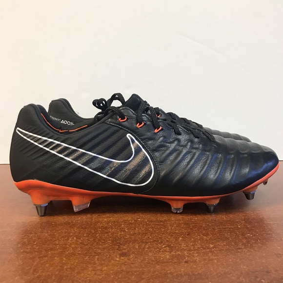 nike tiempo football boots size 11